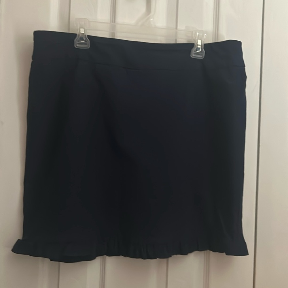 Ladies blue skirt with built in shorts. - Picture 1 of 4